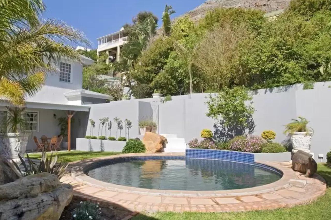 Capeblue Manor House Hotel Muizenberg Exterior photo